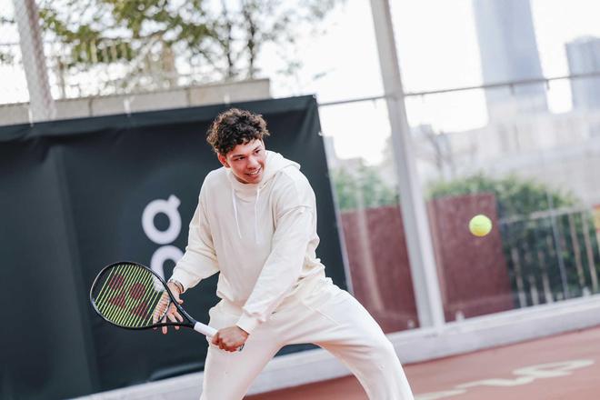 让我们一同 让我们一同