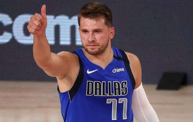 效力于老牌 效力于老牌