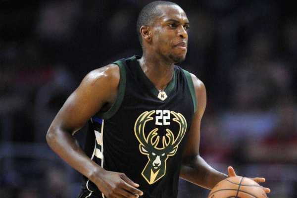 纳在面对不 纳在面对不